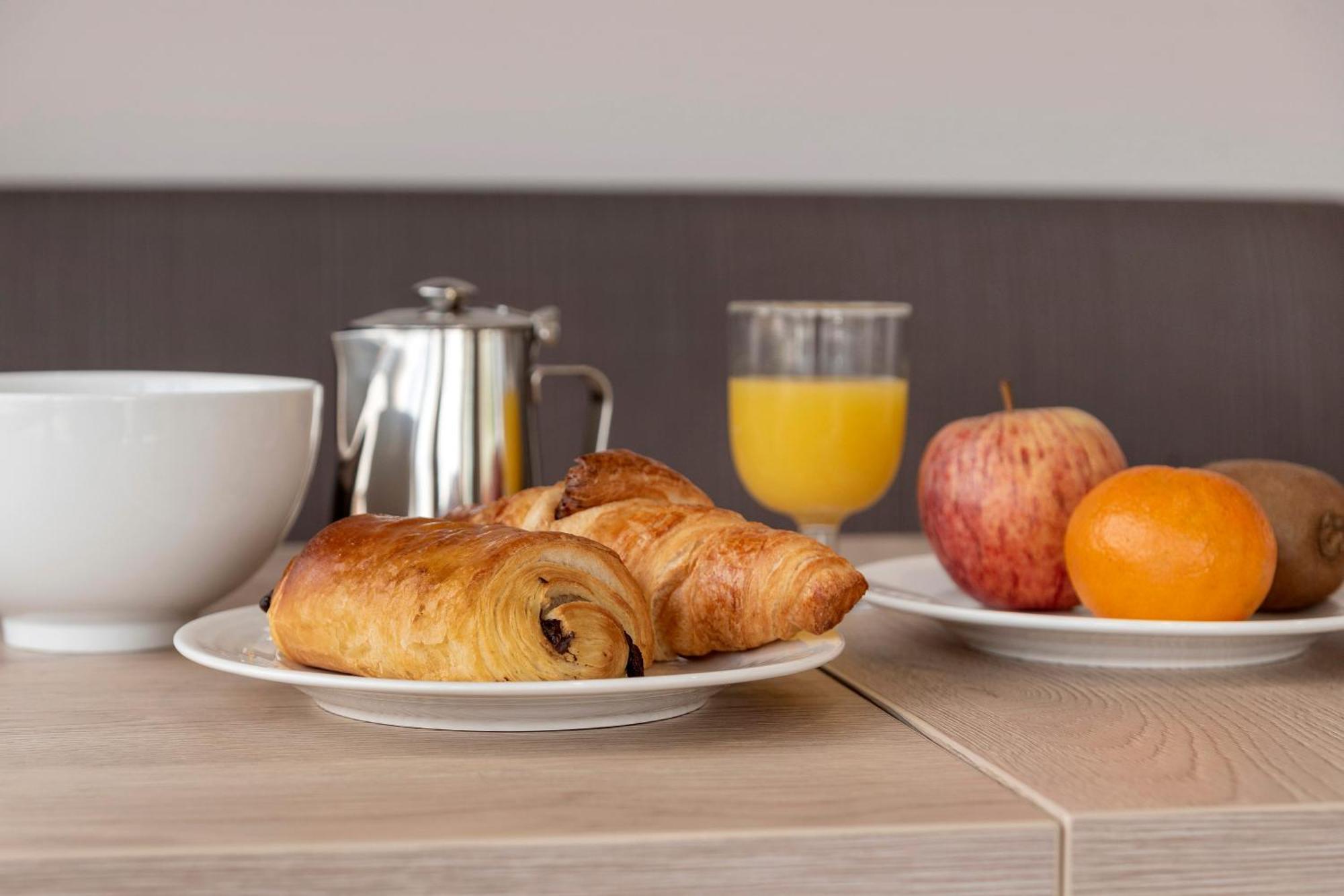 Ace Hotel Paris Sud Villabe Εξωτερικό φωτογραφία